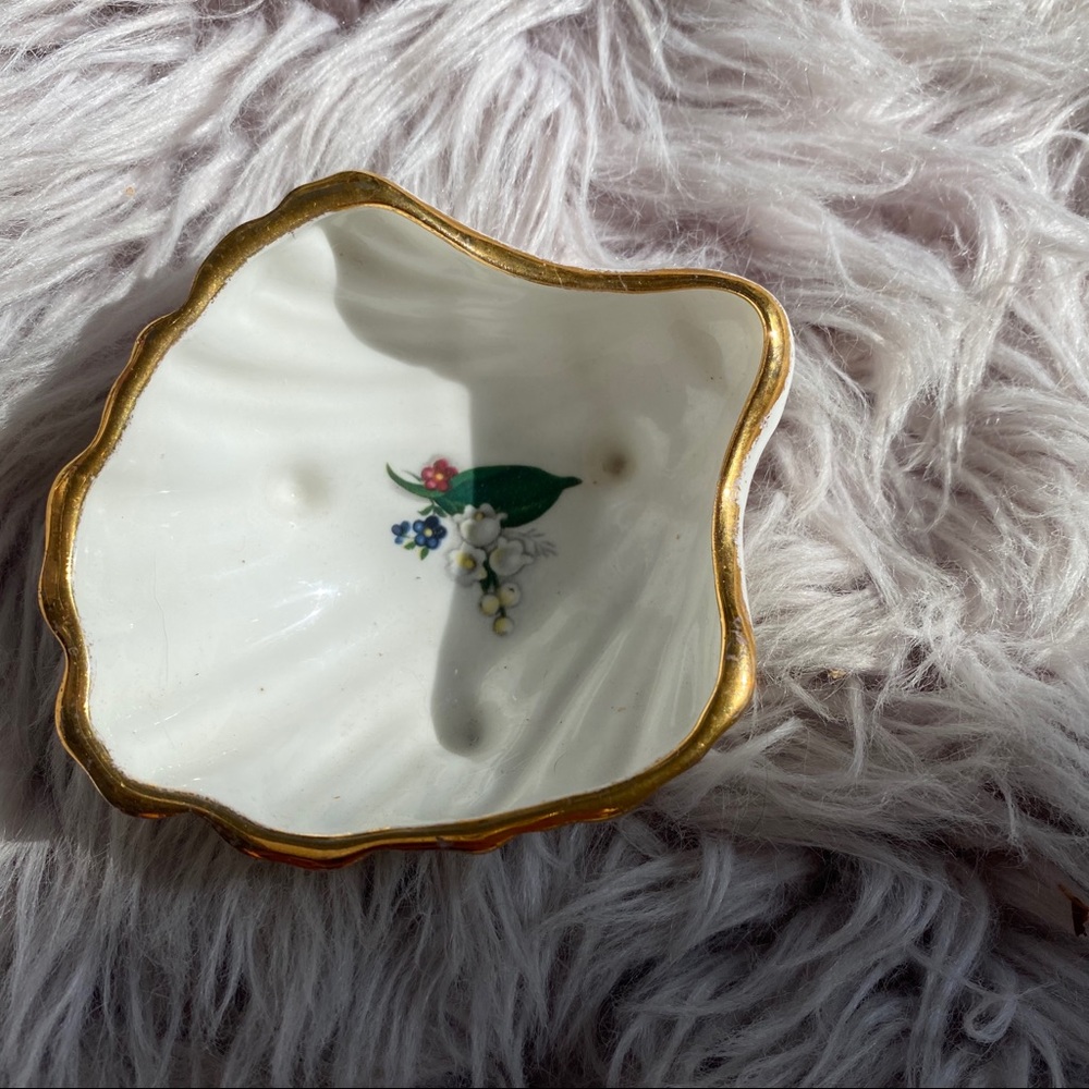 Vintage Seashell Jubilee China Floral Footed Dish